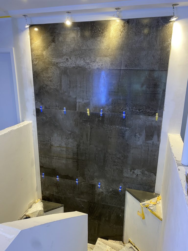 Großformat im Treppenhaus